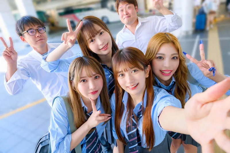 deaa026:りお＆ひなた＆かりん＆ゆい/ギャルJK四人組と修学旅行中にハーレムH